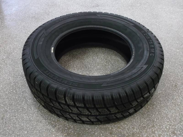 Pneumatika SEMPERIT Z215/75 R16C 113/111R VAN GRIP